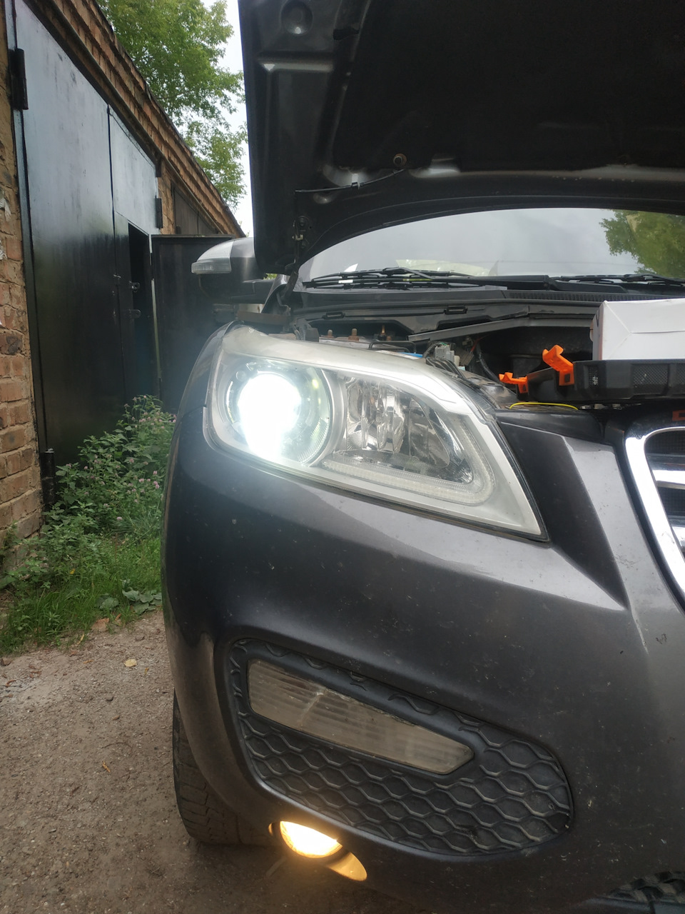 Фишка противотуманные лифан салона. Лед туманки лифан х60. Лифан х60 лампочка противотуманки. B4116200. Лифан х60 лампочка противотуманки.