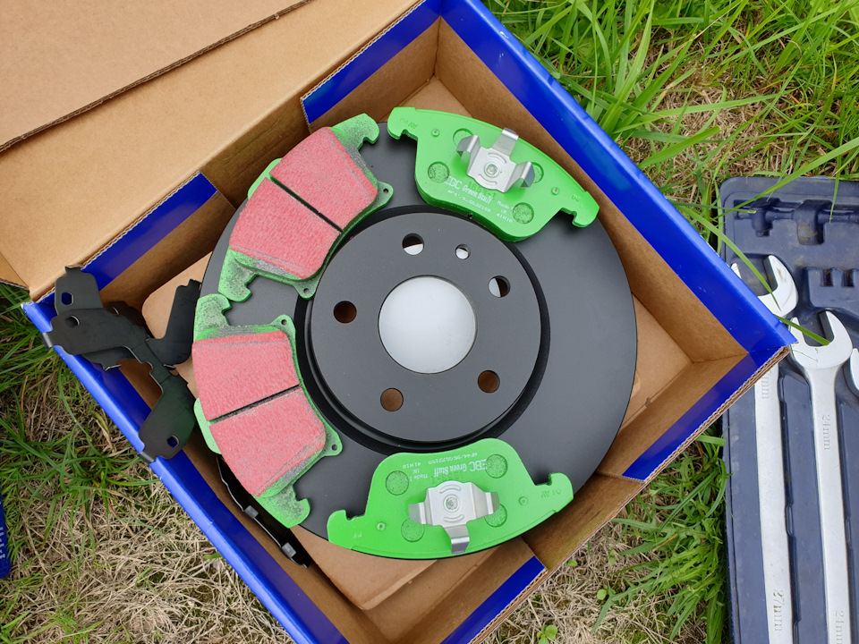 Фото в бортжурнале Ford Mondeo V. Запчасти на фото: A0000100385