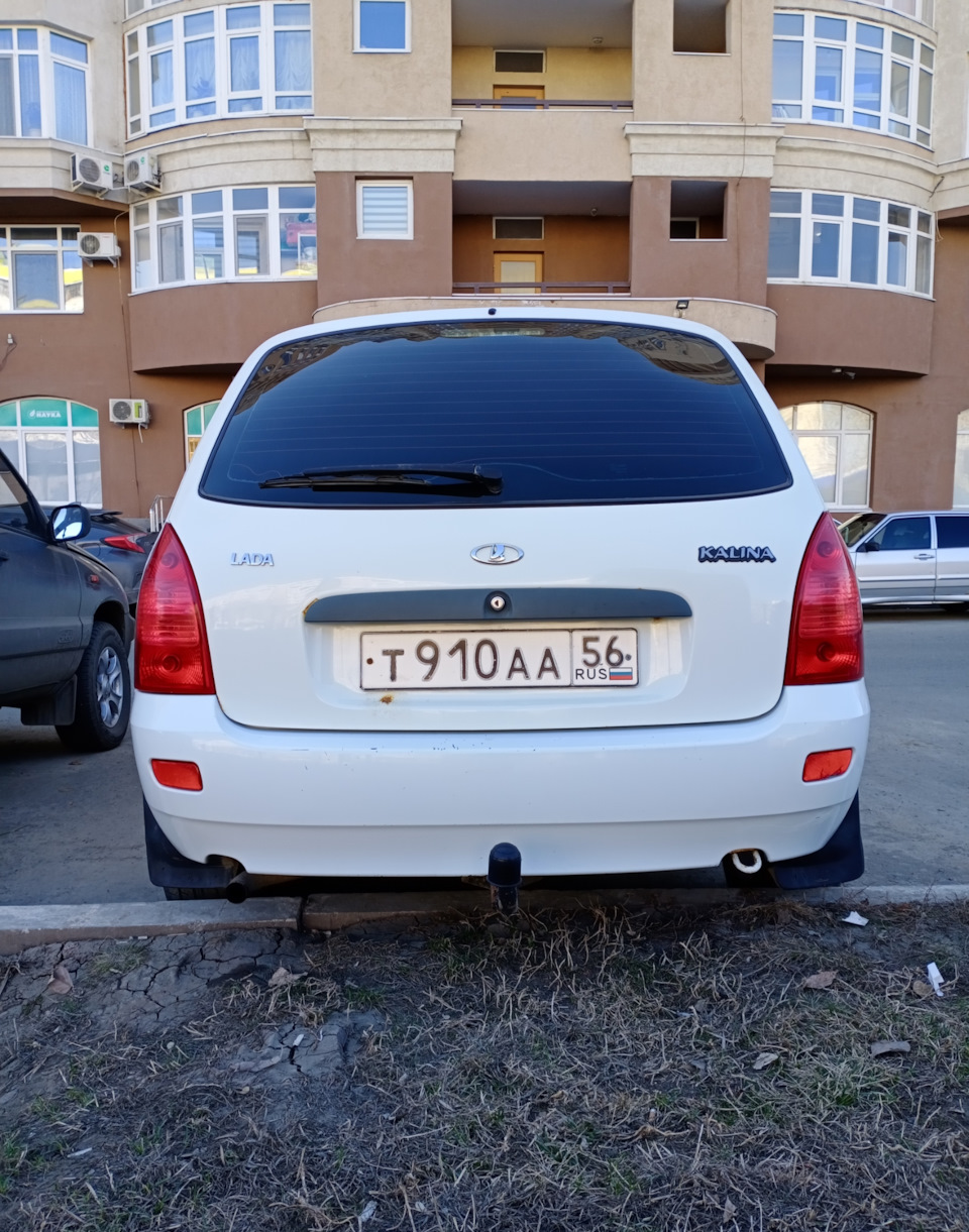 сабля в цвет кузова — Lada Калина Универсал (1G), 1,6 л, 2011 года ...