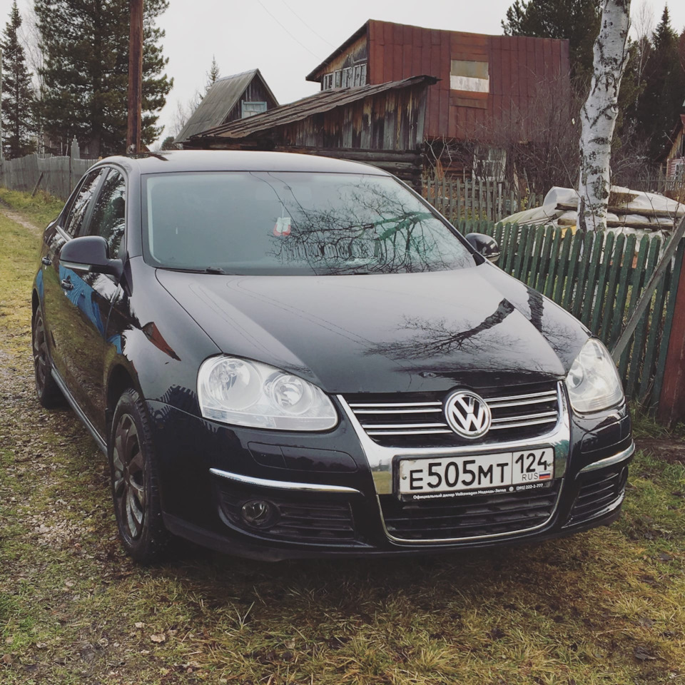 Рамки для номера с подсветкой и подсветка заднего номера(белым) —  Volkswagen Jetta V, 1,6 л, 2010 года | аксессуары | DRIVE2