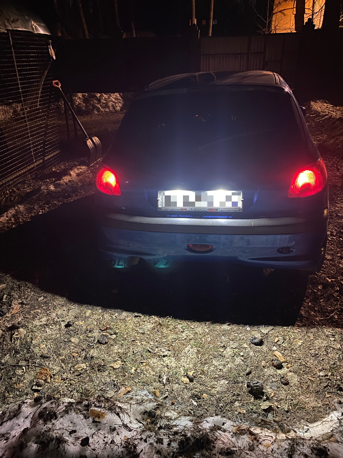 LED подсветка номера и шиномонтаж. — Peugeot 206, 1,4 л, 2008 года ...