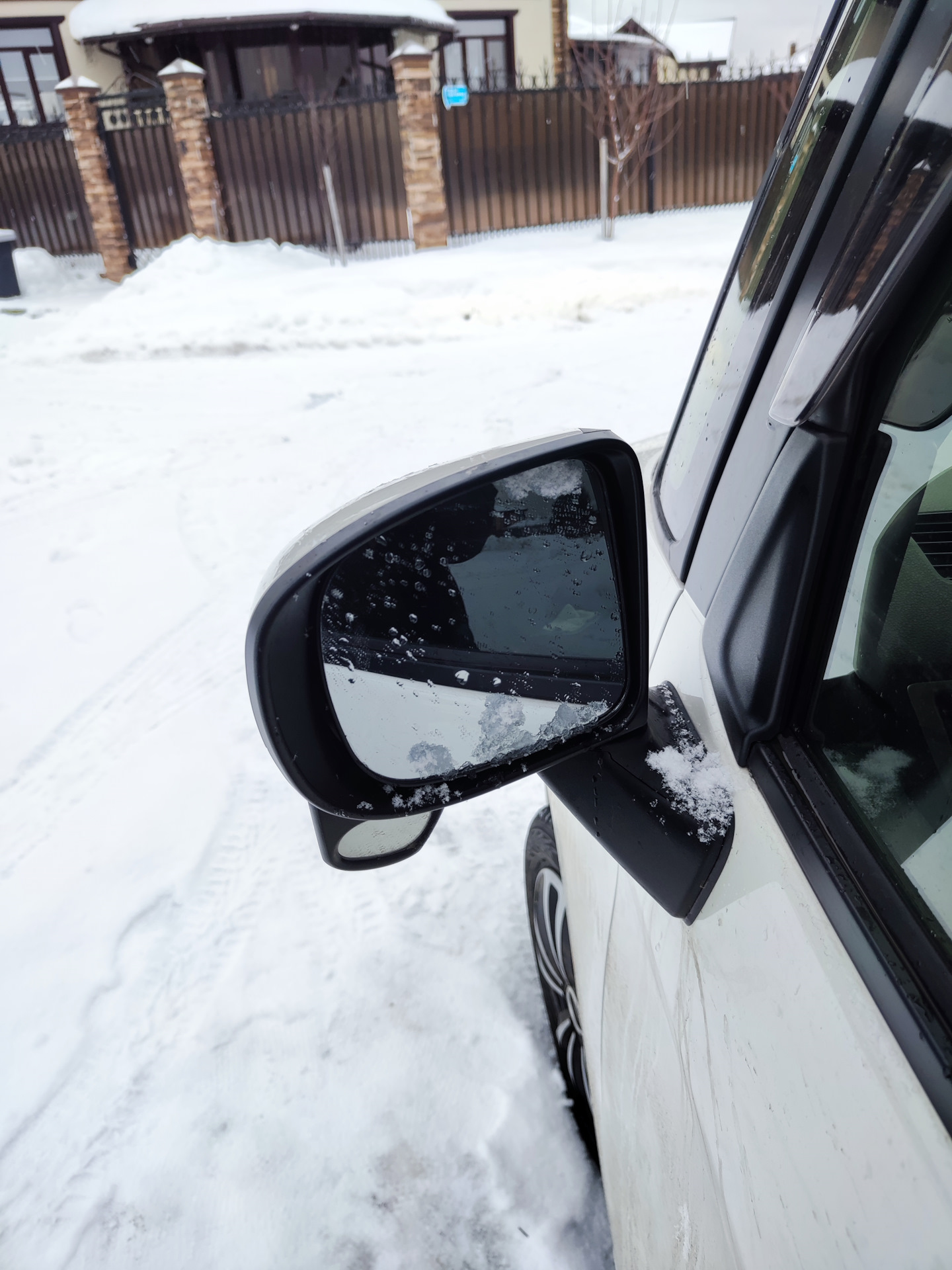 Обогрев зеркал своими руками ч.2 — Toyota Tank, 1 л, 2019 года | своими ...