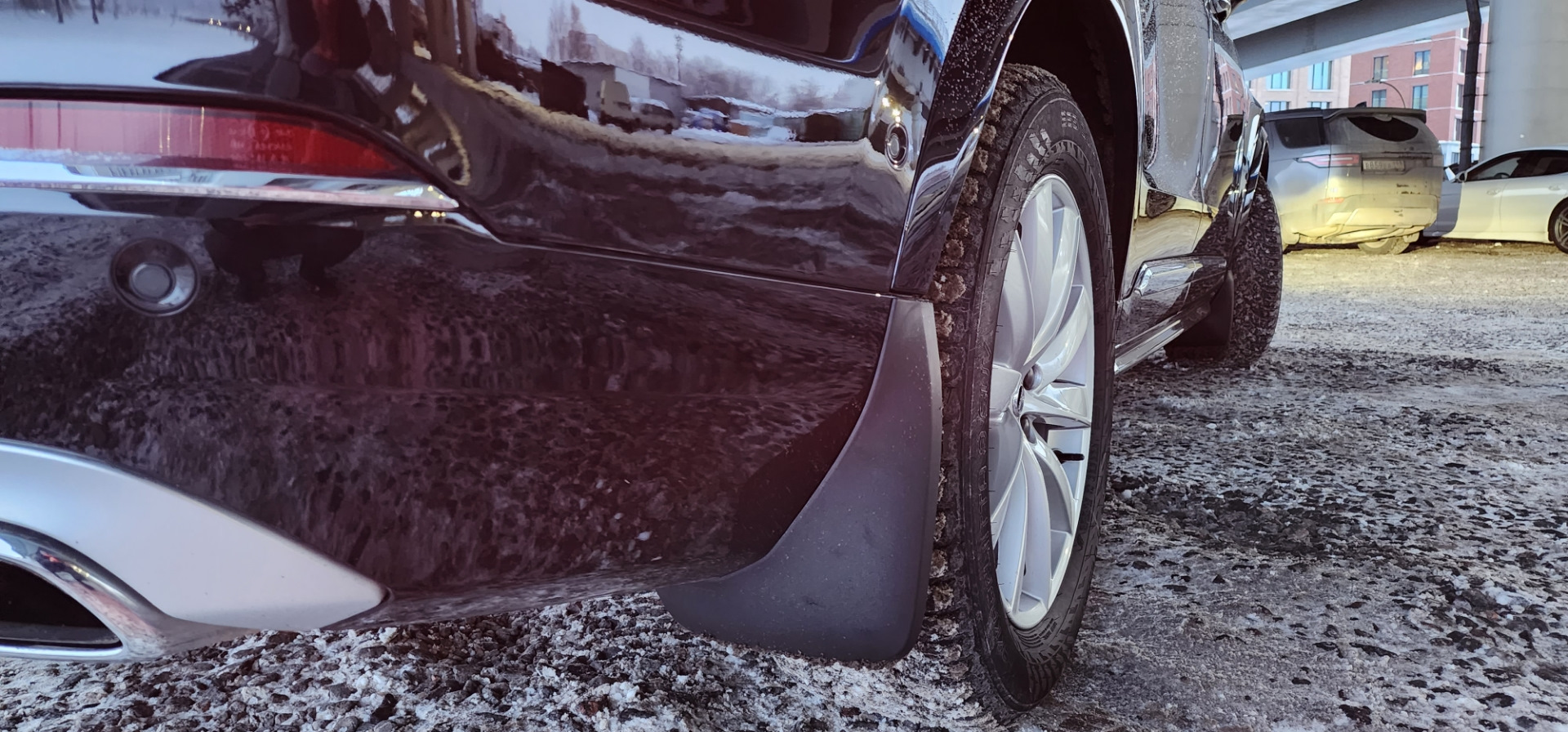 Брызговики — Volvo XC90 (2G), 2 л, 2018 года | аксессуары | DRIVE2