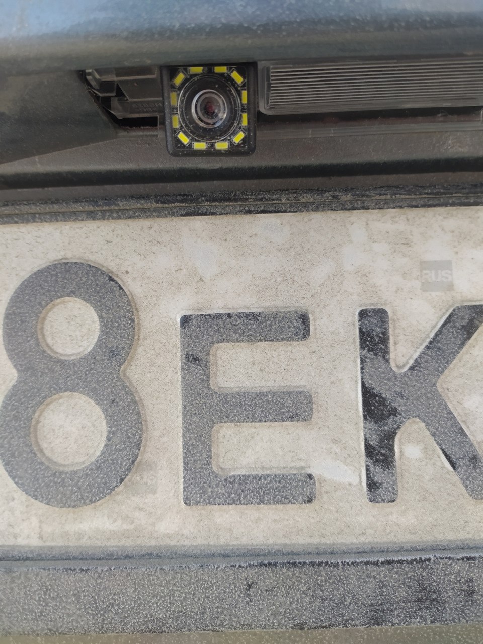 Камера заднего хода, — Renault Sandero 1G, 1,6 л, 2011 года | своими ...