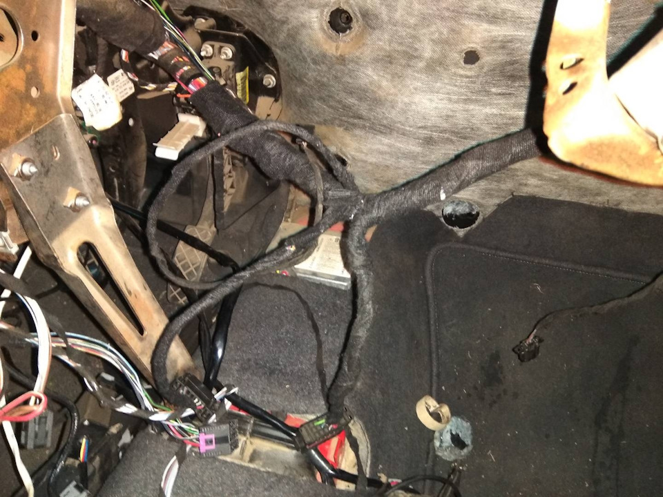 Замена лобового стекла — Lada 4x4 5D, 1,7 л, 2012 года | своими руками ...