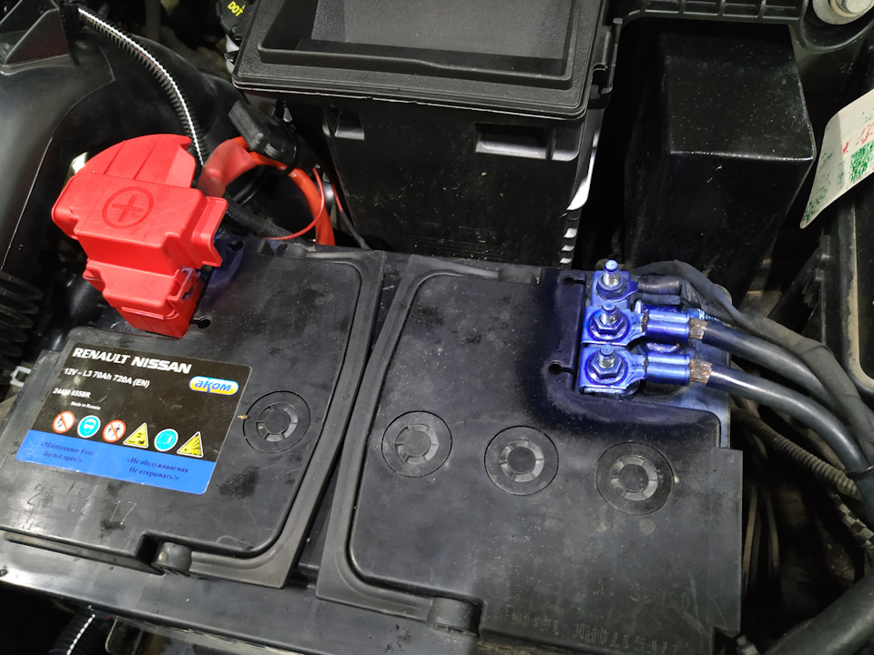 5 дизель. Дастер дизель генератор. Дастер дизель генератор. Расположение генератора на рено дастер дизельный. Ремень приводной дастер 1.