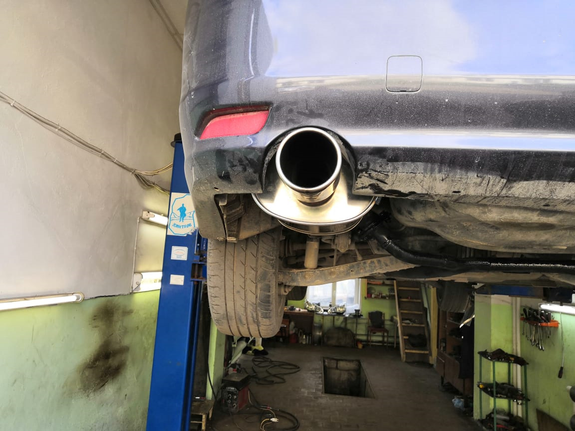 Фуджик раз — Фуджик два — Subaru Legacy (BM/BR), 2,5 л, 2011 года ...