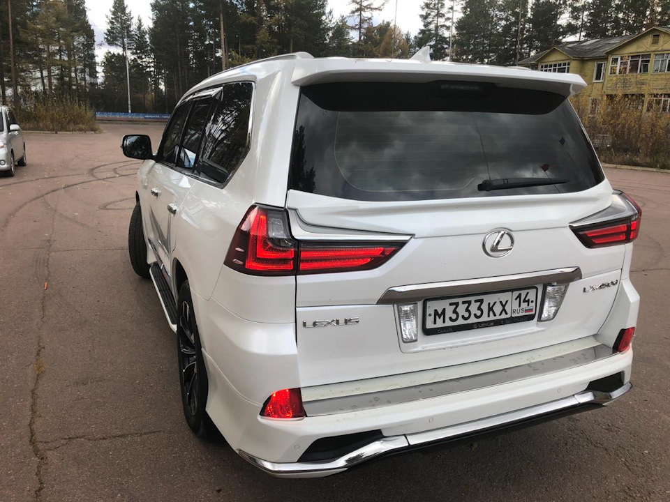 Lexus lx570 urj201