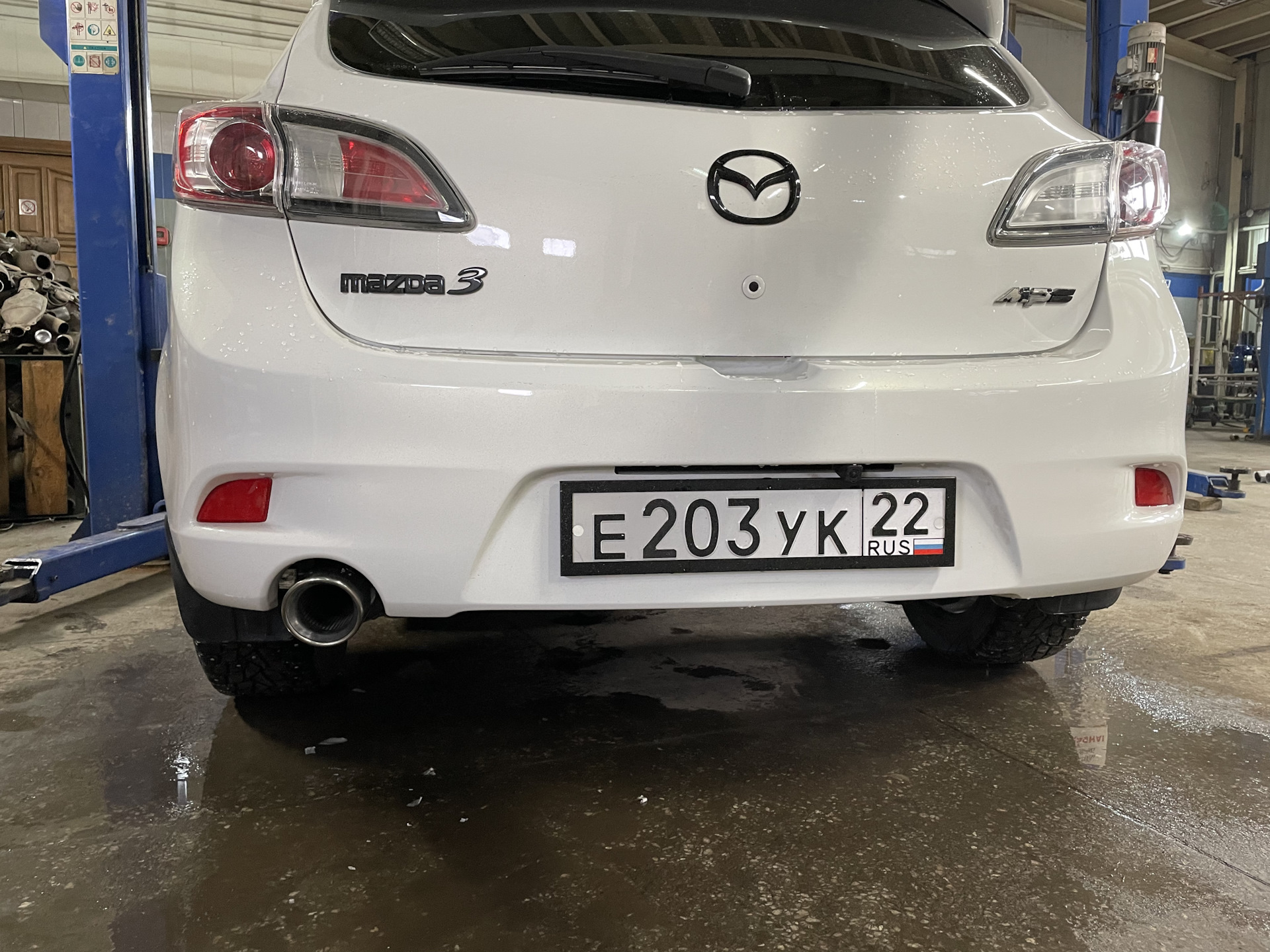 #1 Насадка глушителя — Mazda 3 (2G) BL, 1,6 л, 2012 года | стайлинг ...