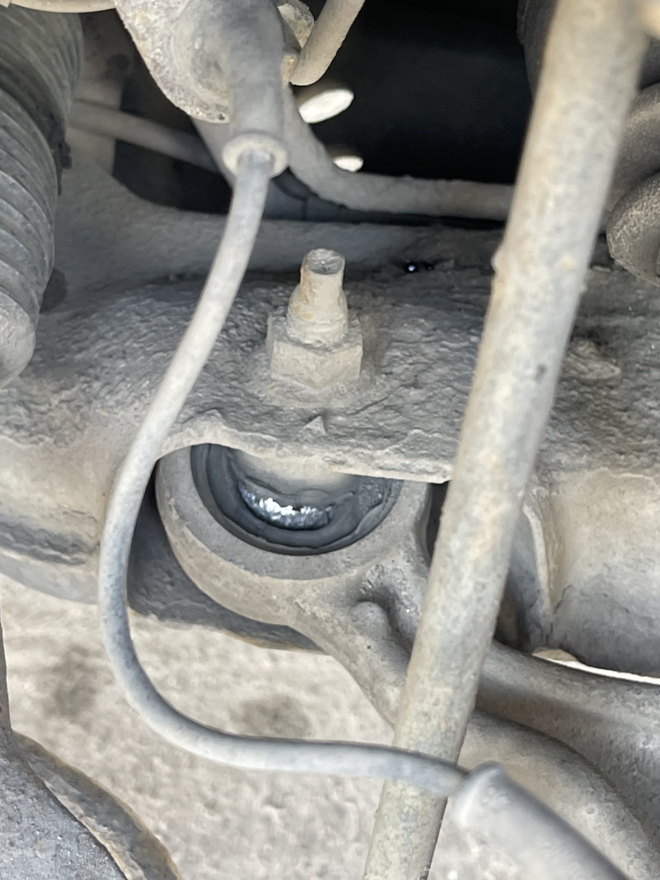 Поиск шруса — Volvo S80 (1G), 2,4 л, 2003 года | запчасти | DRIVE2