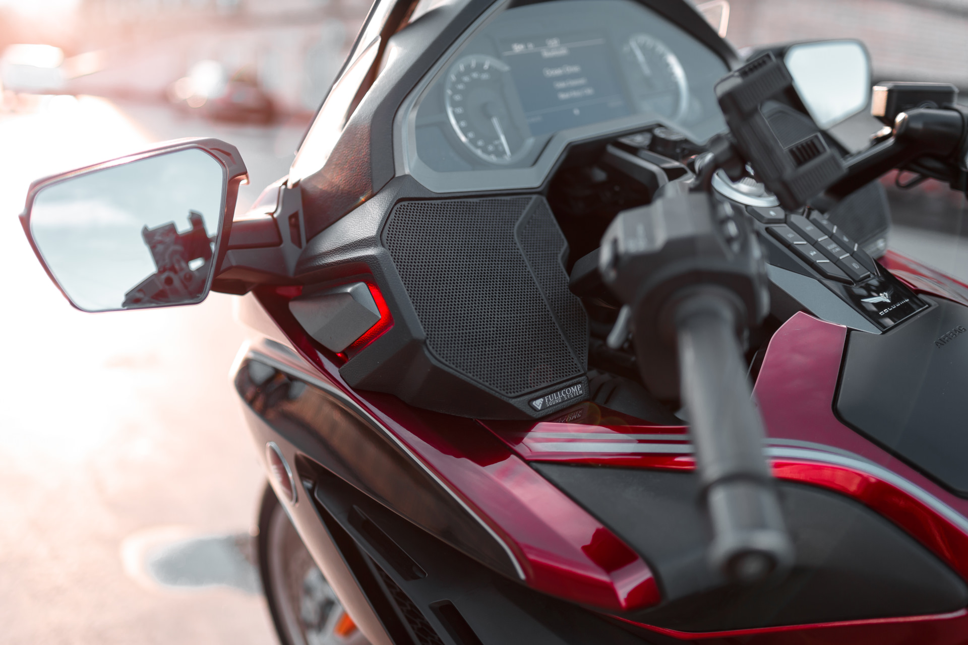 Новая Honda Gold Wing 2018