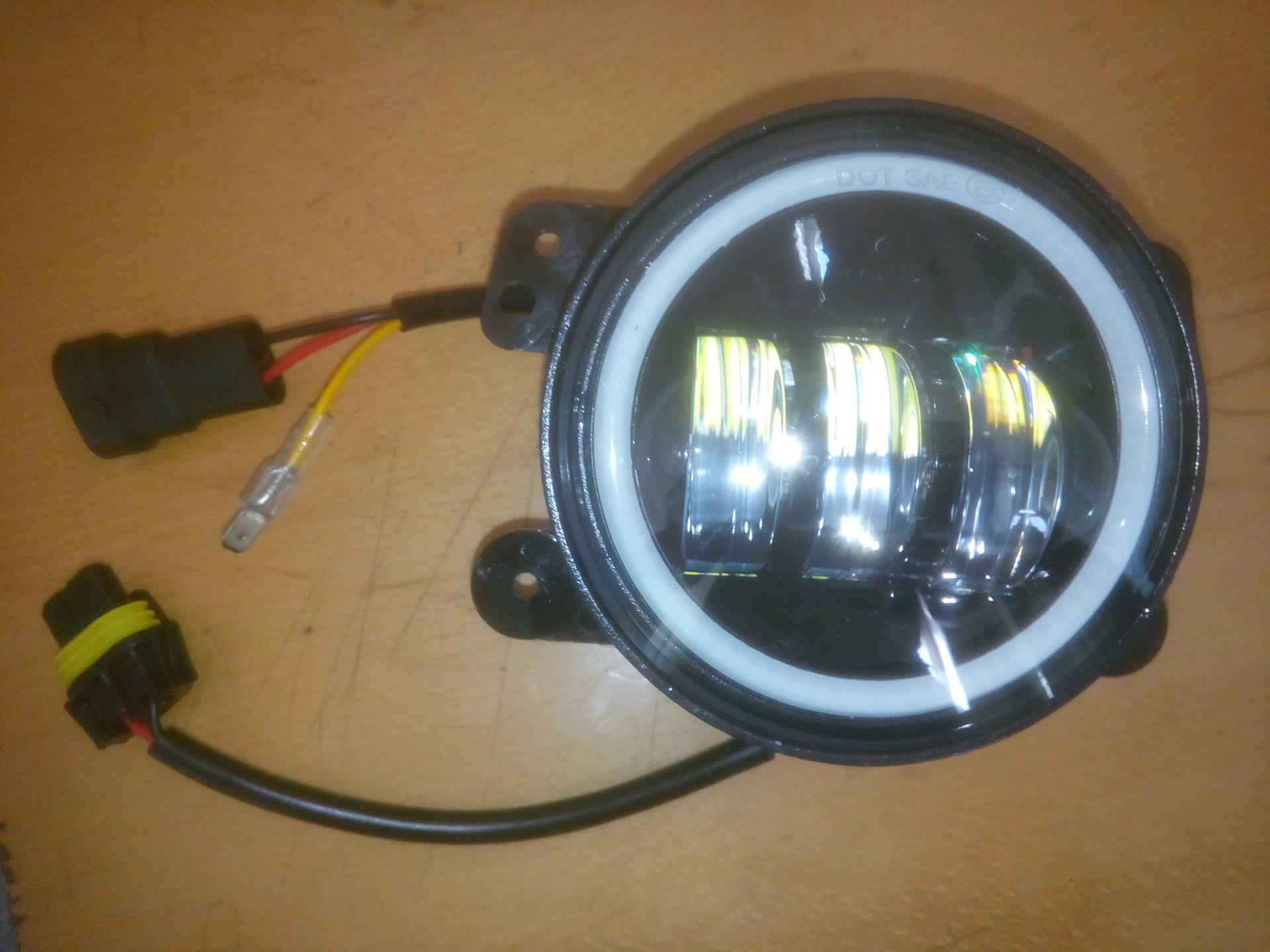 Led fog lamp противотуманные светодиодные. Противотуманки форд фокус 2. Доп птф на ваз 2114. Противотуманки led для vw passat b5. Светодиодные птф fl10w.