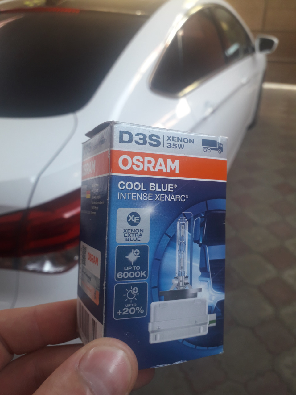 Как писал ранее потухла линза света в правой фаре — Hyundai i40, 2 л ...