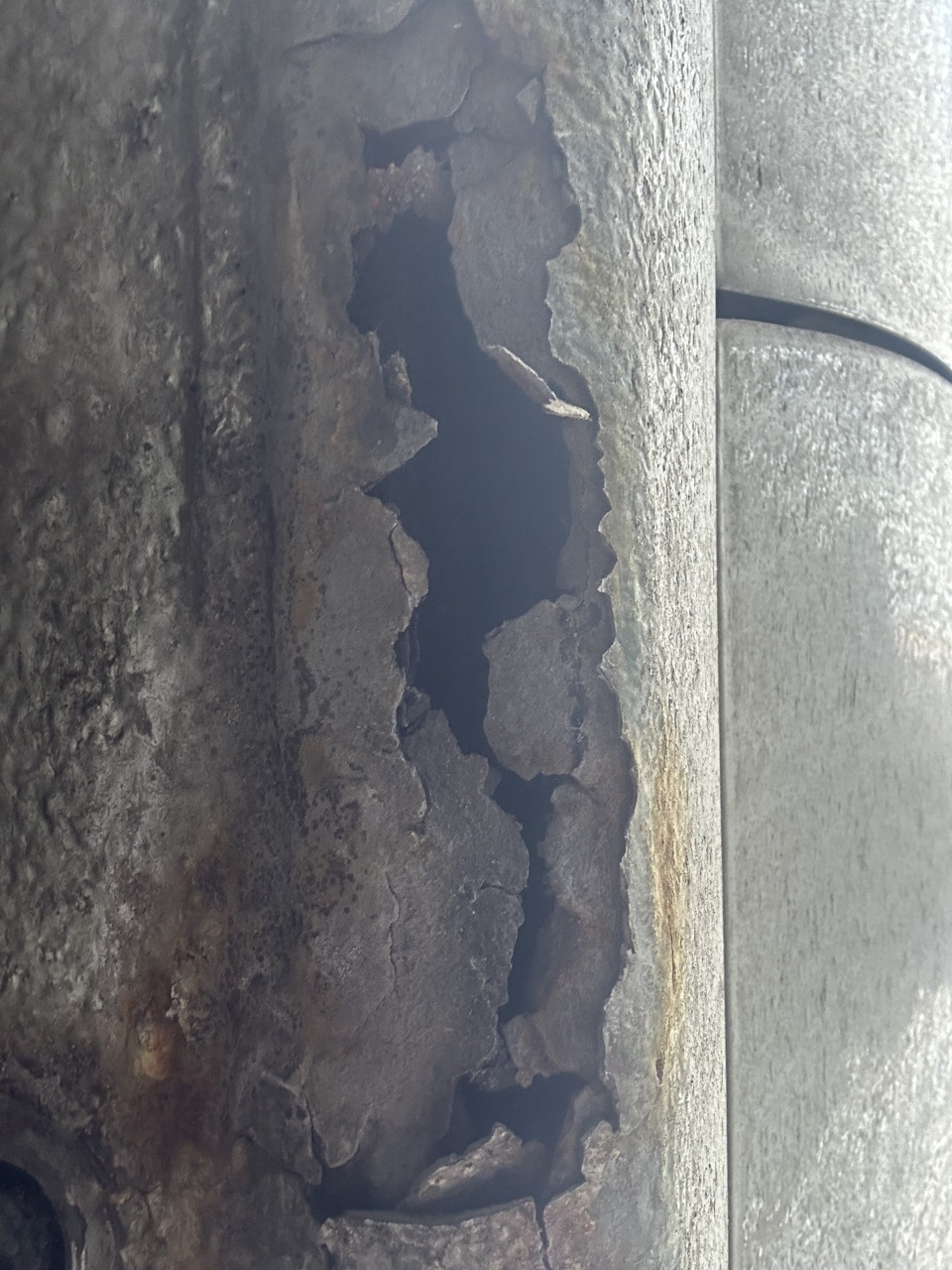 Посоветуйте мастерскую по замене порогов (Москва) — Toyota Mark II (110 ...