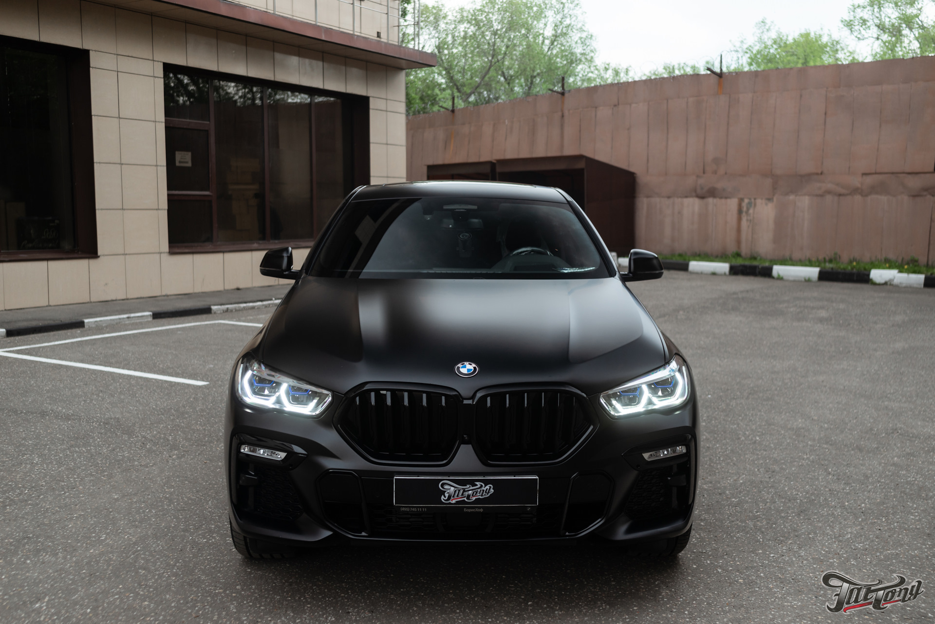 BMW x6m тонированный