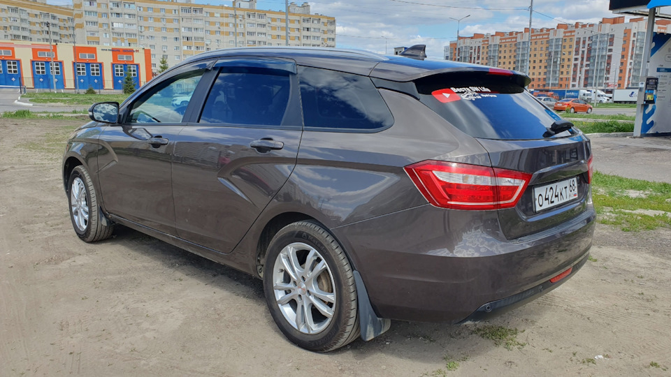 81. Беспроводная зарядка в Лада Веста SW. 1 июня 2024. — Lada Vesta SW ...
