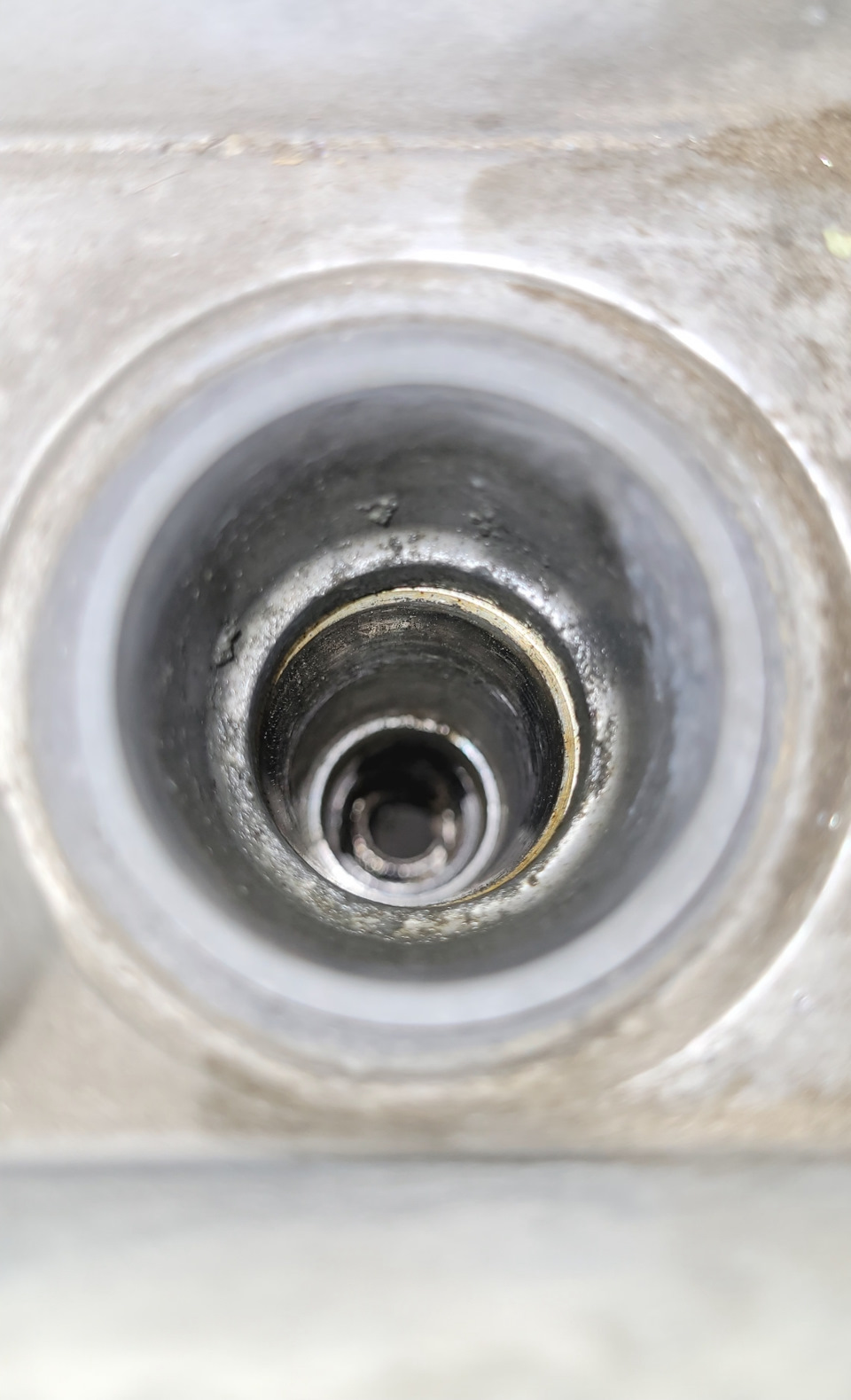 Фото в бортжурнале Toyota RAV4 (III)