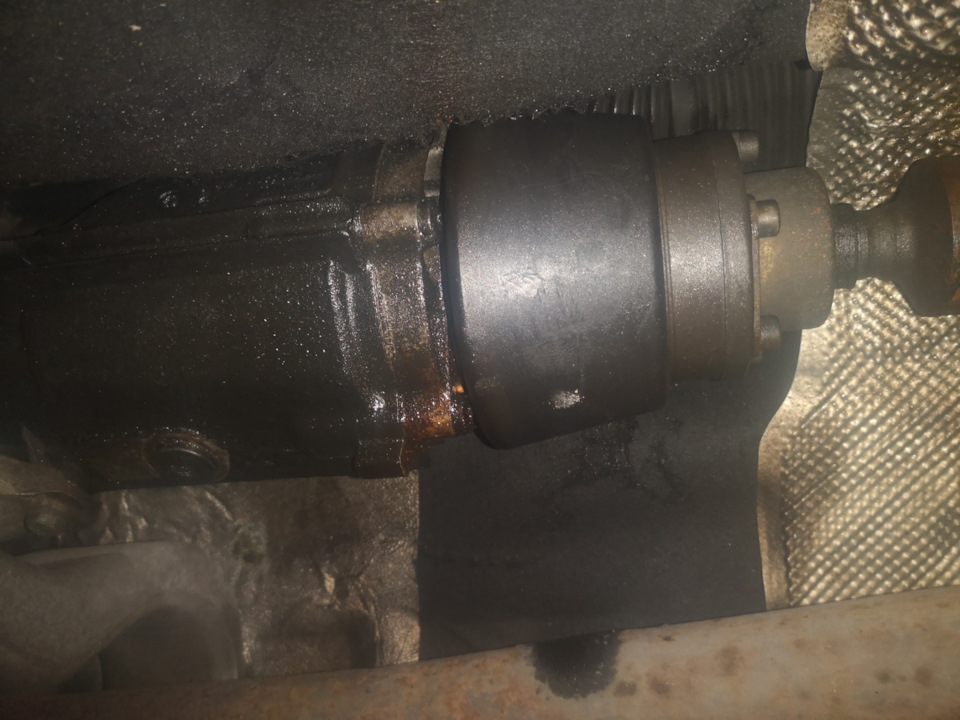 Замена сальника хвостовика кпп и масла — Audi A4 Avant (B6), 1,9 л ...