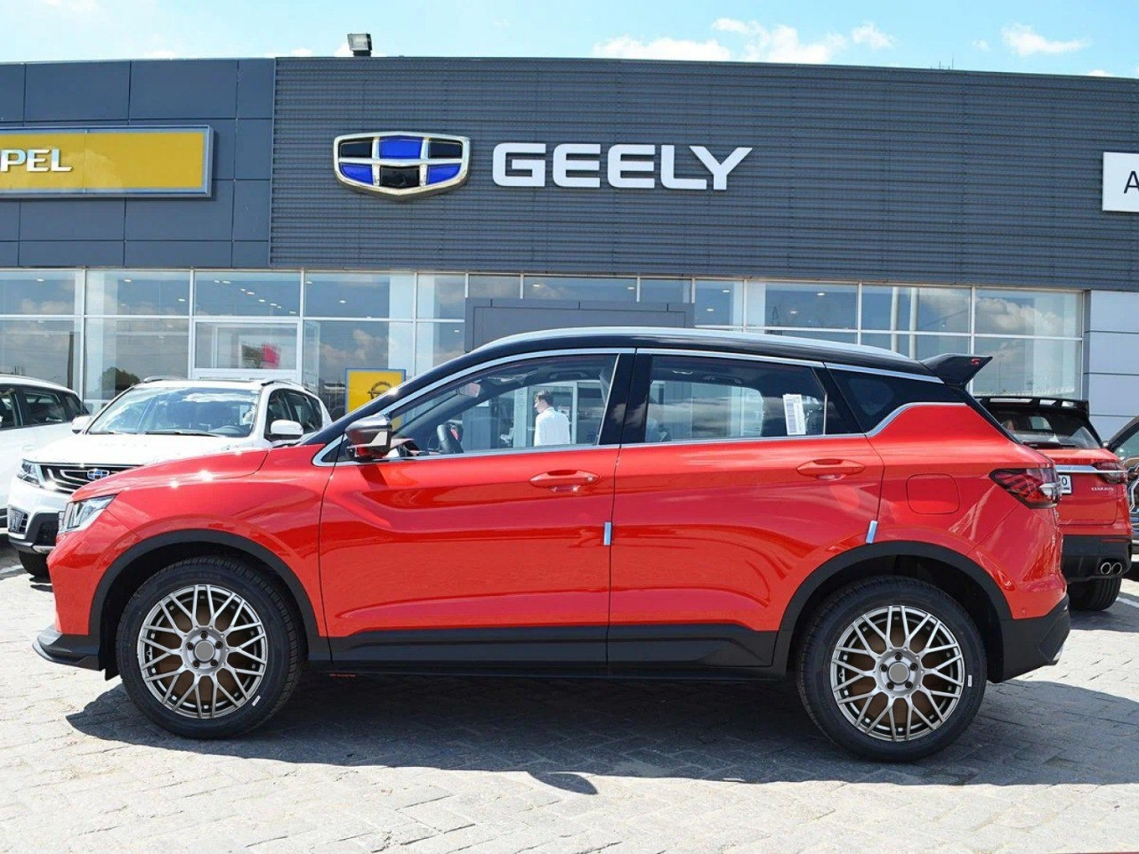 Купить Автомобиль Geely Coolray