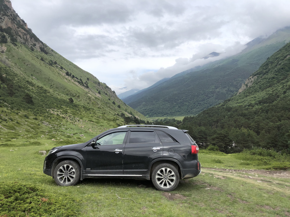 9 — KIA Sorento (2G)