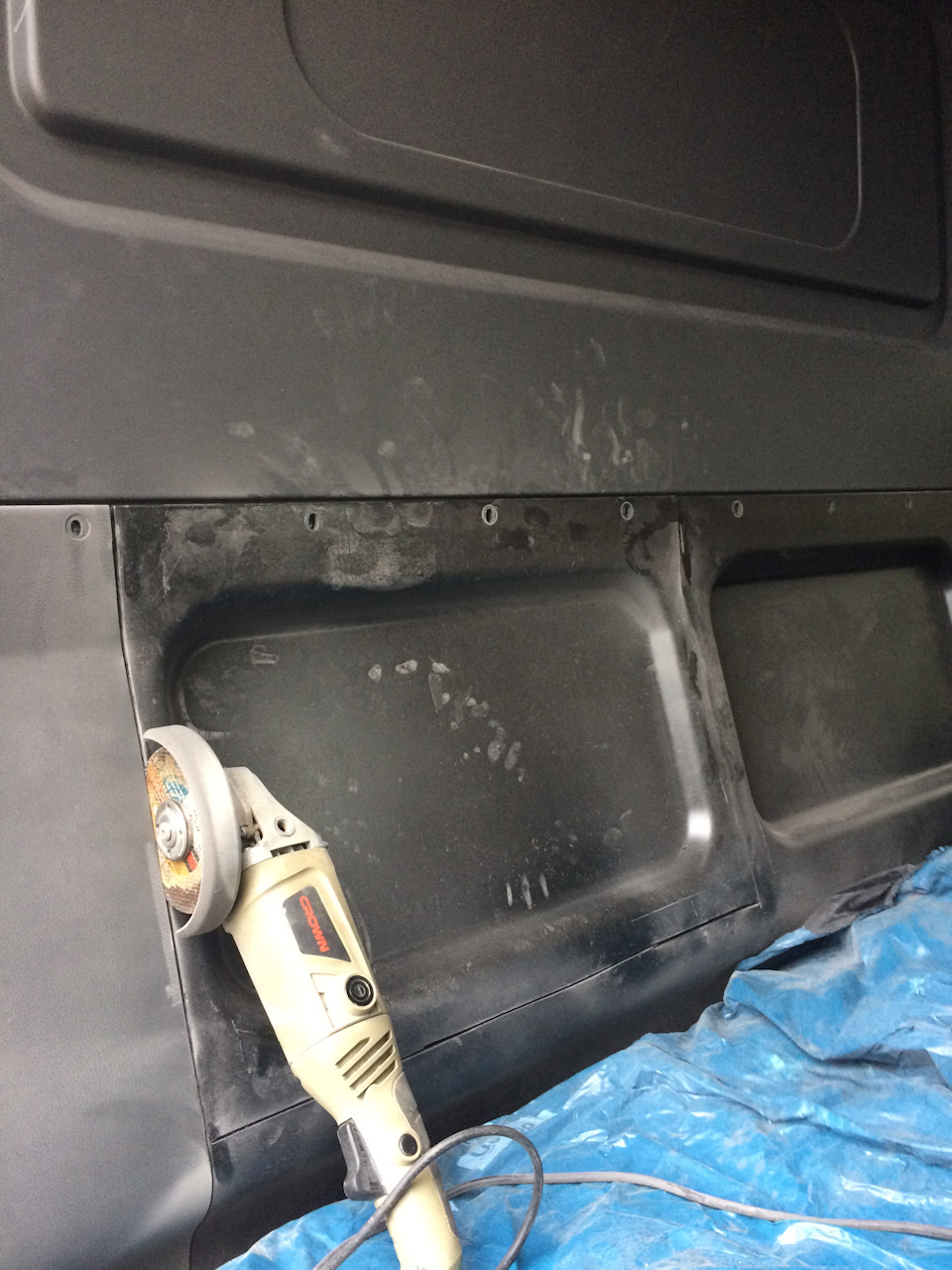 osAAAgFG8eA 960 Как открывается дверь в газели