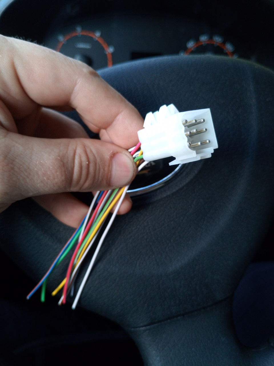 фаркоп, подключение электрики — Lada 4x4 3D, 1,7 л, 2024 года | своими ...