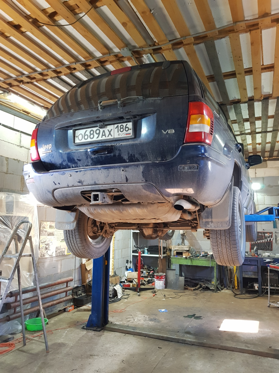 Замена масла в заднем мосту… — Jeep Grand Cherokee (WJ), 4,7 л., 2002 ...