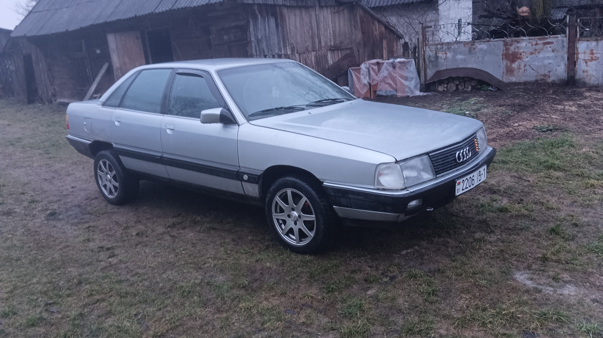 Вибрация 😡🤬 — Audi 100 (C3), 1,8 л, 1990 года | поломка | DRIVE2