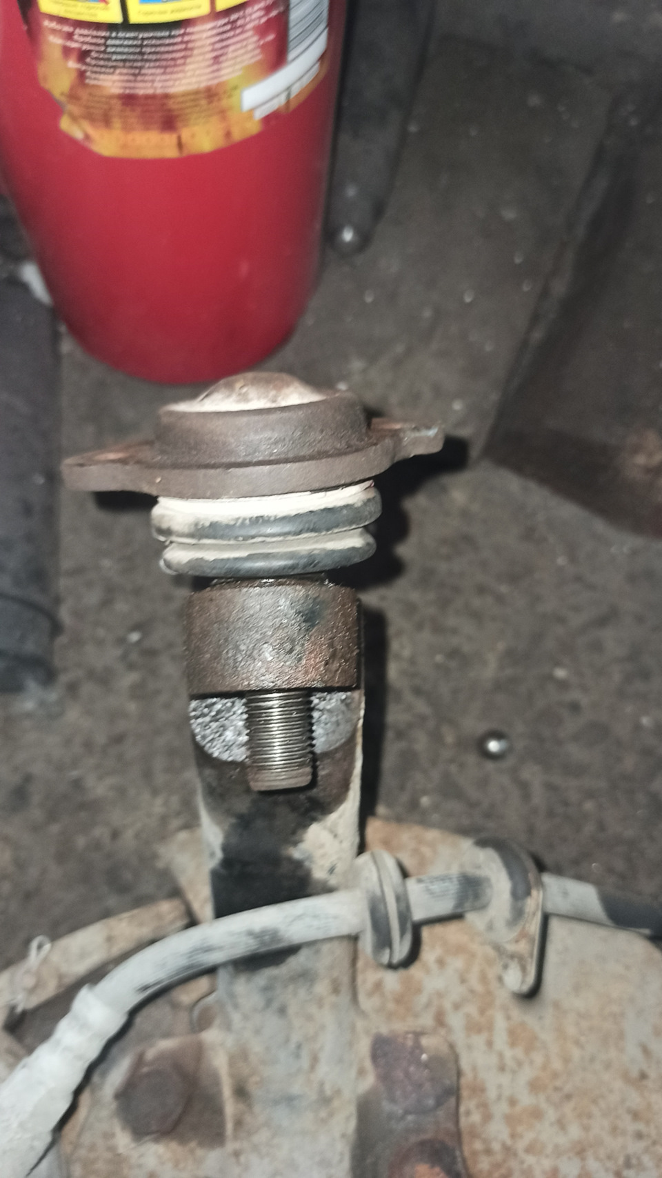 Суппорта и тормозные диски ГАЗ + поворотные кулаки с нерегулируемыми ...