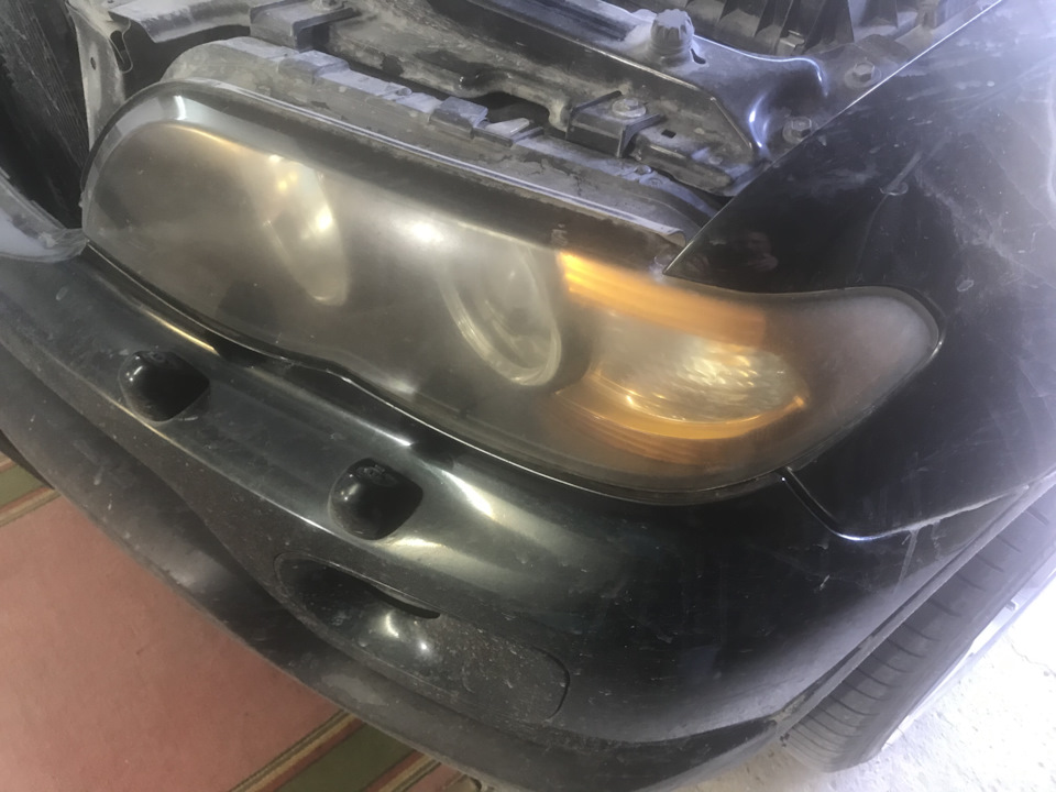 Полировка фар и покрытие лаком — BMW X5 (E53), 3 л, 2004 года | своими ...