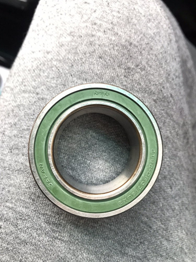 Подшипник вала компрессора кондиционера хонда. Подшипник кондиционера хонда аккорд 7. Подшипник кондиционера аккорд. Шкив компрессора кондиционера хонда аккорд 7 2. Ntn / snr au10226lxll588.