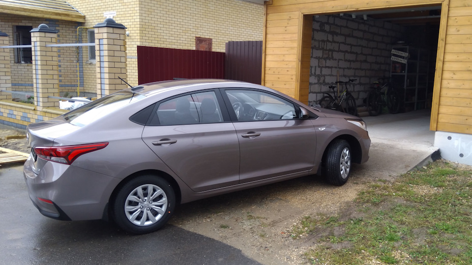 Стеклоподъемники без зажигания — Hyundai Solaris (2G), 1,6 л, 2018 года ...