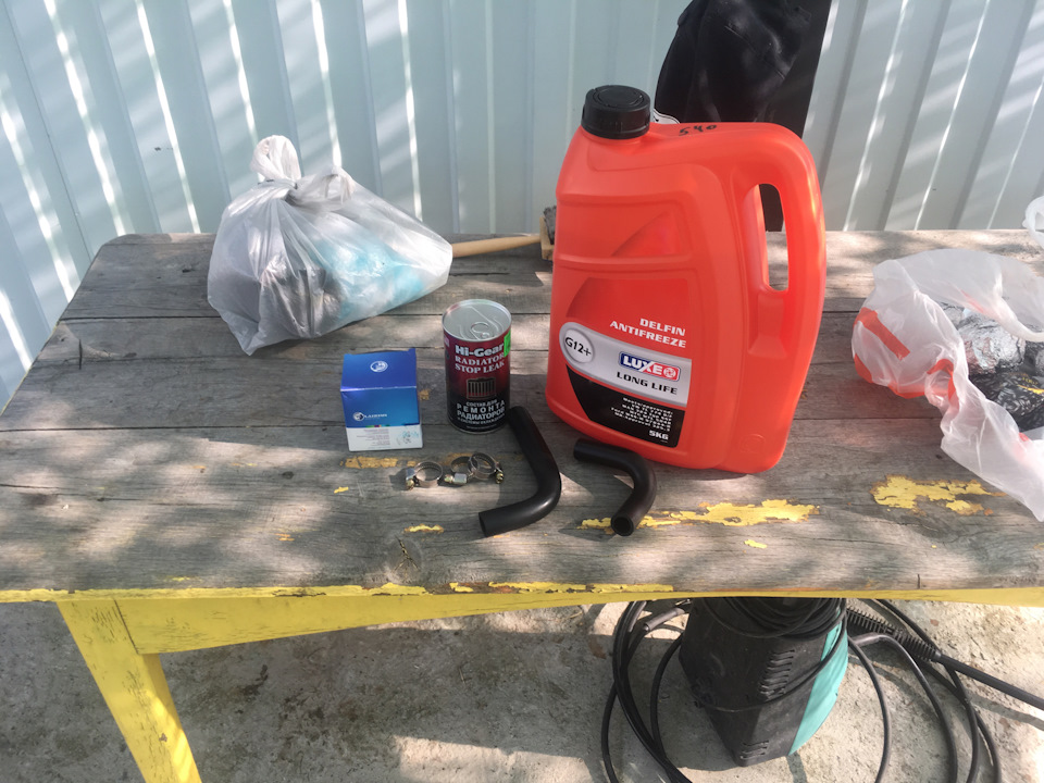 Краник печки и замена на антифриз — Lada 21065, 1,6 л, 1999 года ...