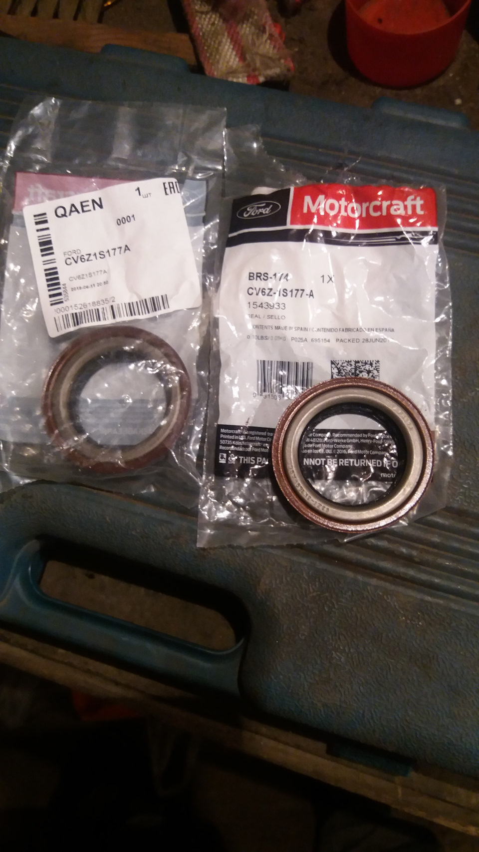 BRS174 Сальник заднего привода Motorcraft | Запчасти на DRIVE2