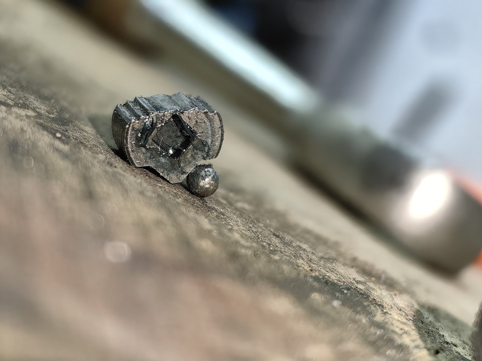 Замена шлангов впуска, и замена трещотки — Ford Focus Sedan II, 1,8 л ...