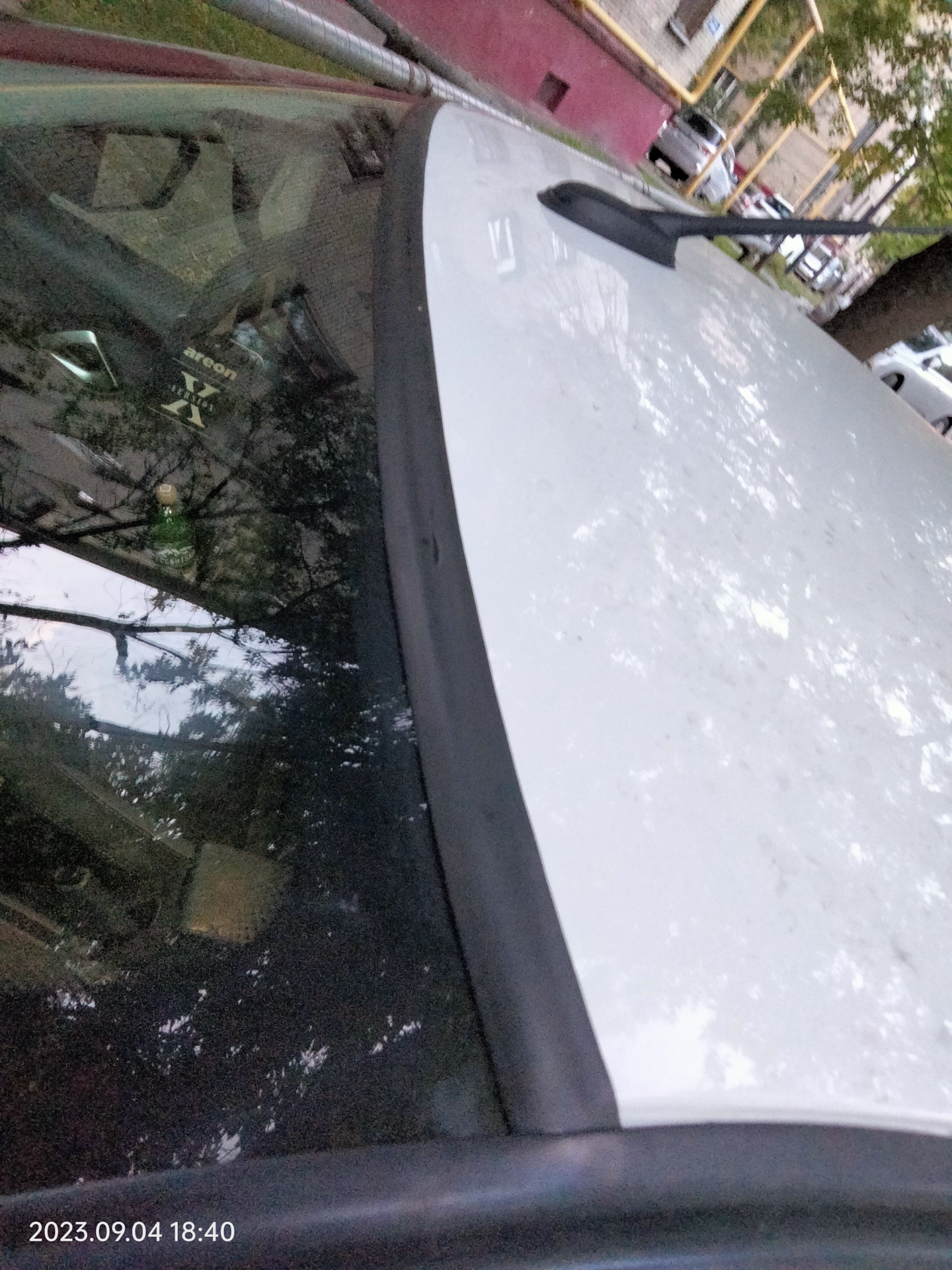 Уплотнитель кромки лобового стекла — Lada Гранта Лифтбек (2G), 1,6 л ...