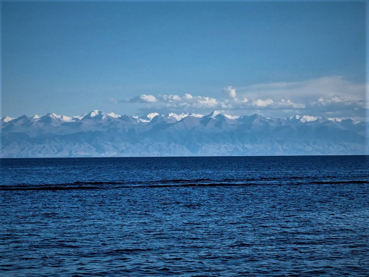 иссык-куль балхаш. озеро балхаш и иссык-куль. балхаш иссык куль. балхаш иссык куль. иссык-куль киргизия.