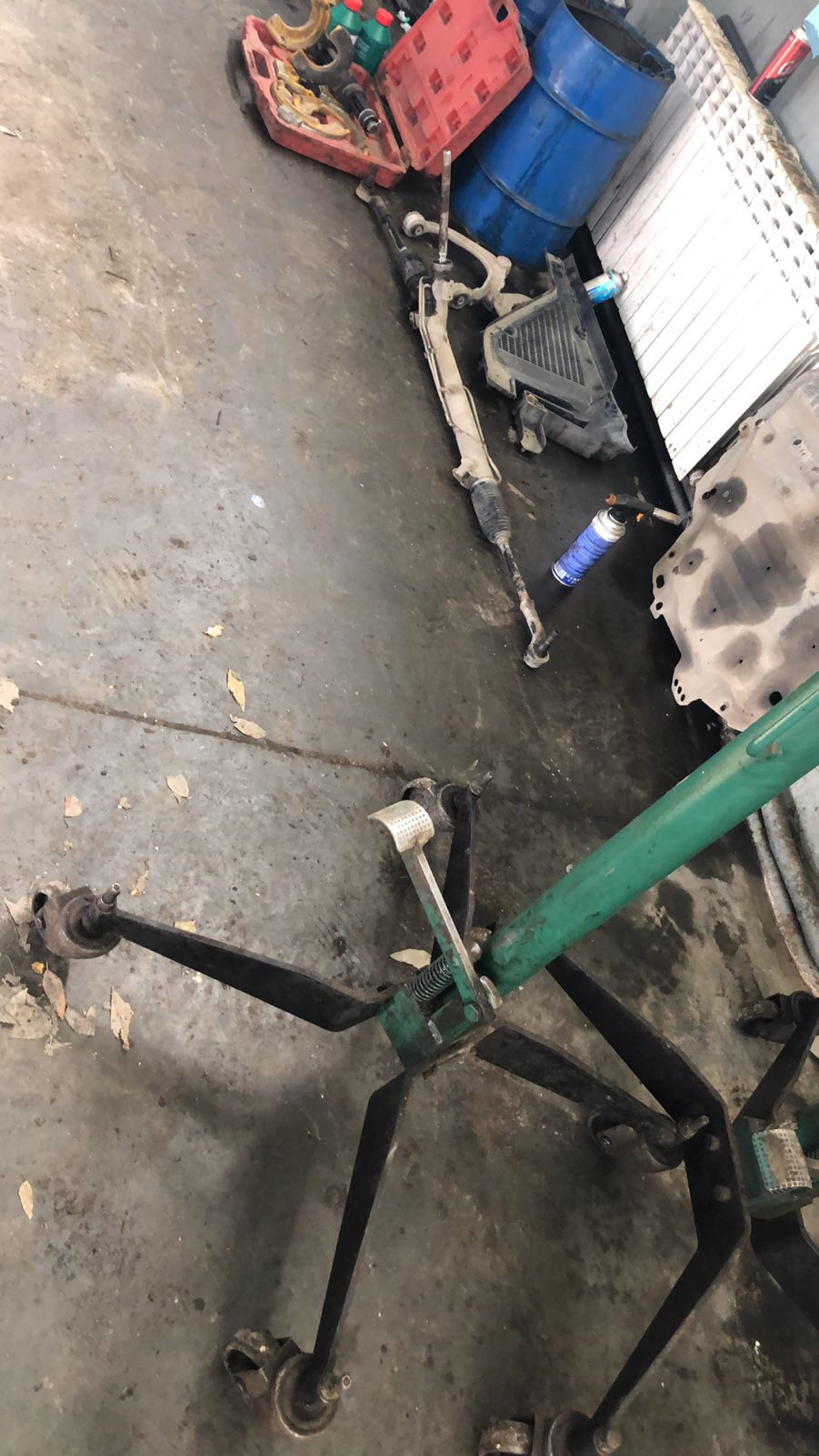 20. Рулевая рейка, наконечники, шаровые, масло ГУР, бачок ГУР. — Land ...