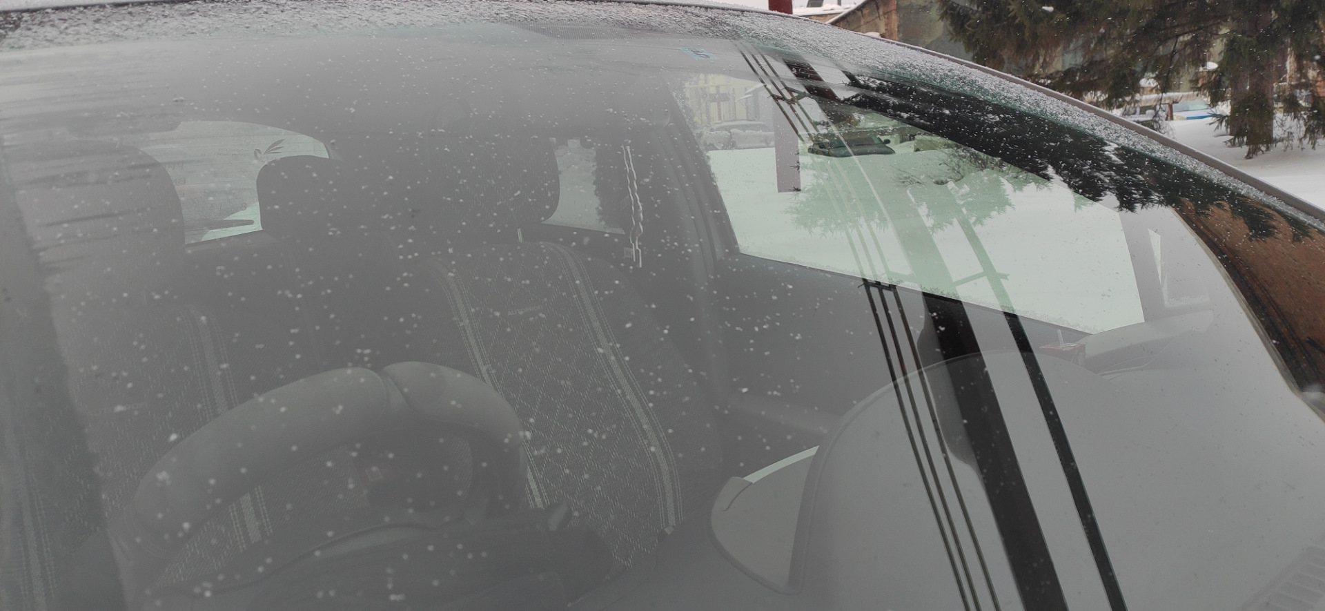 30. Замена щеток стеклоочистителя — Toyota Vitz (90), 1 л, 2006 года ...