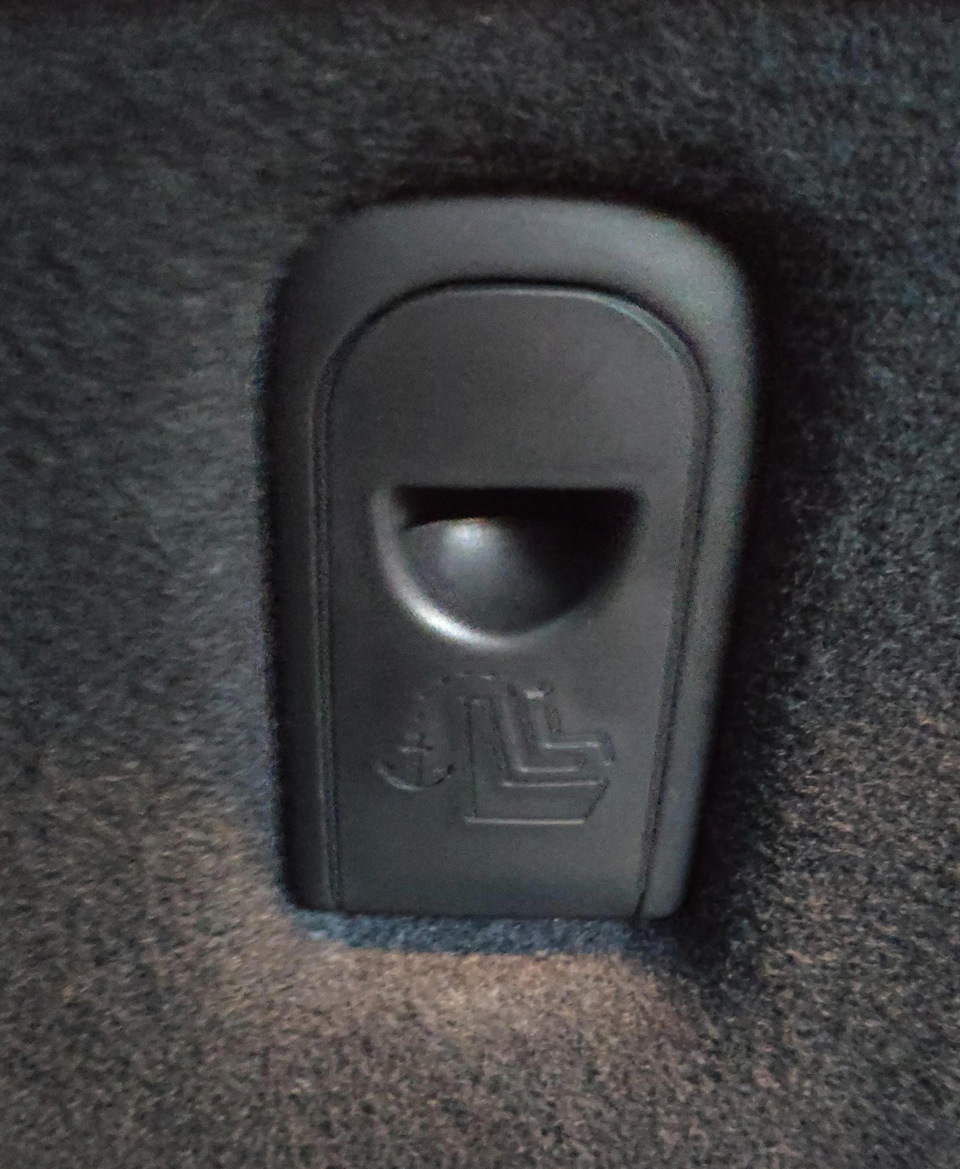 47.Крепление детского кресла Isofix — KIA Mohave, 3 л, 2012 года ...