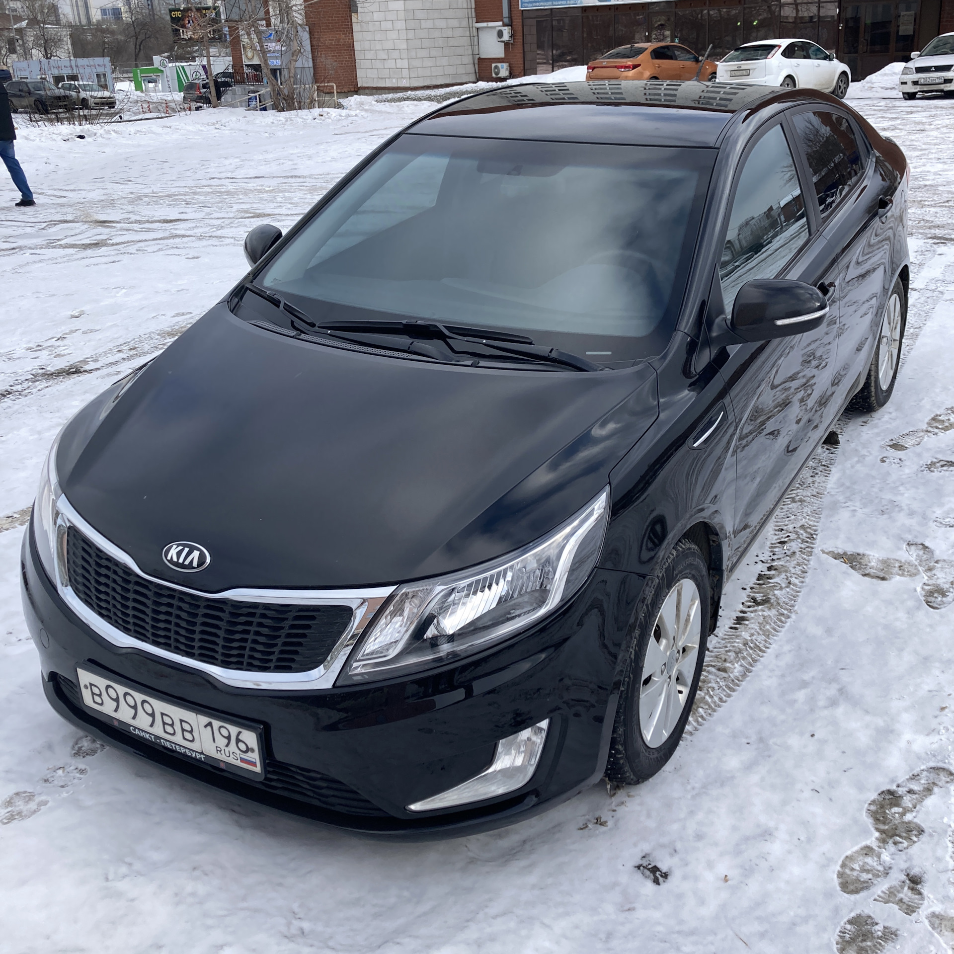 84. Антихром — KIA Rio (3G), 1,6 л, 2013 года | стайлинг | DRIVE2