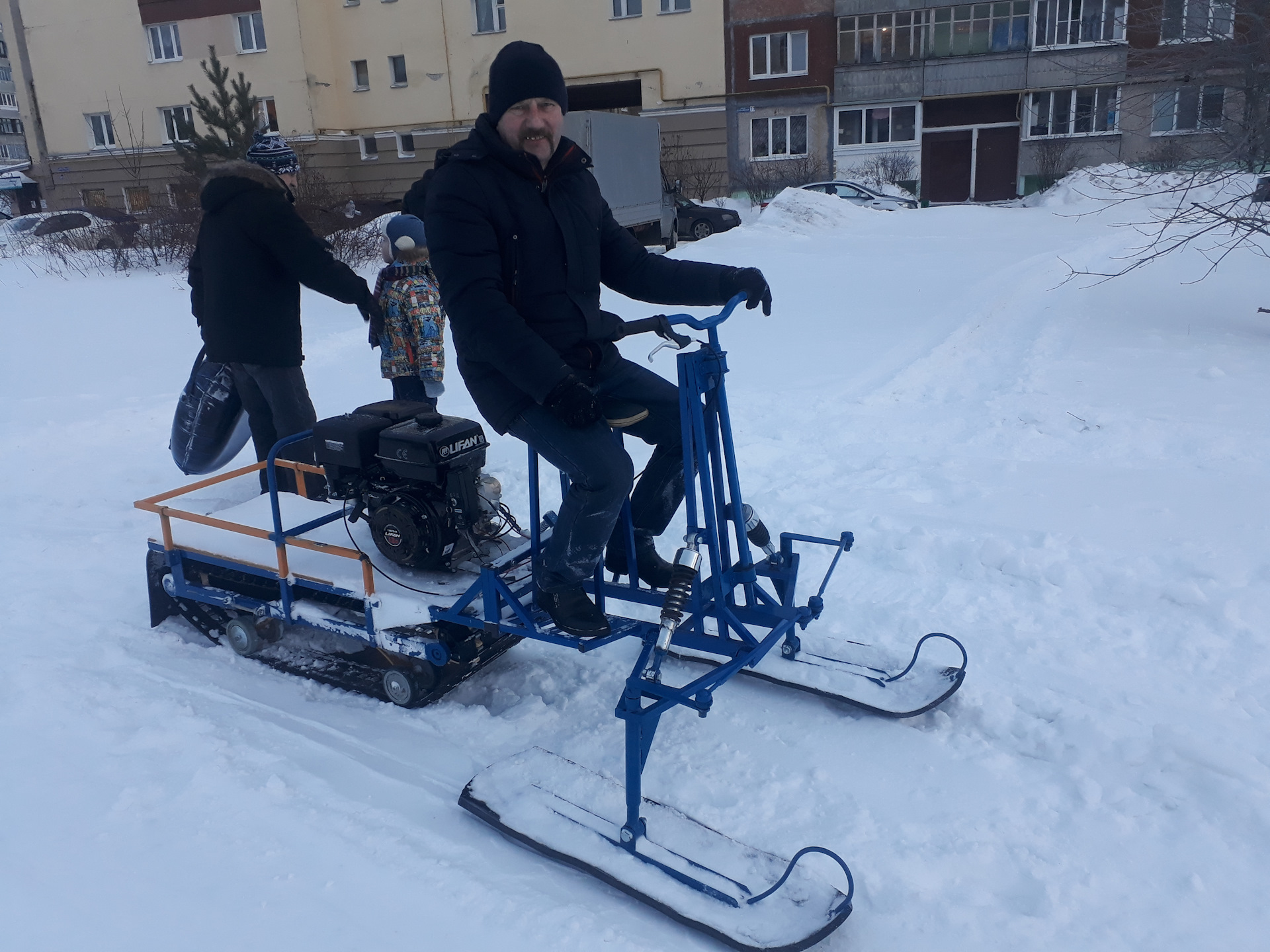 Лыжный модуль своими руками. Лыжный модуль Форза. Мотособака с лыжным модулем. Лыжный модуль для мотобуксировщика. Универсальный лыжный модуль.