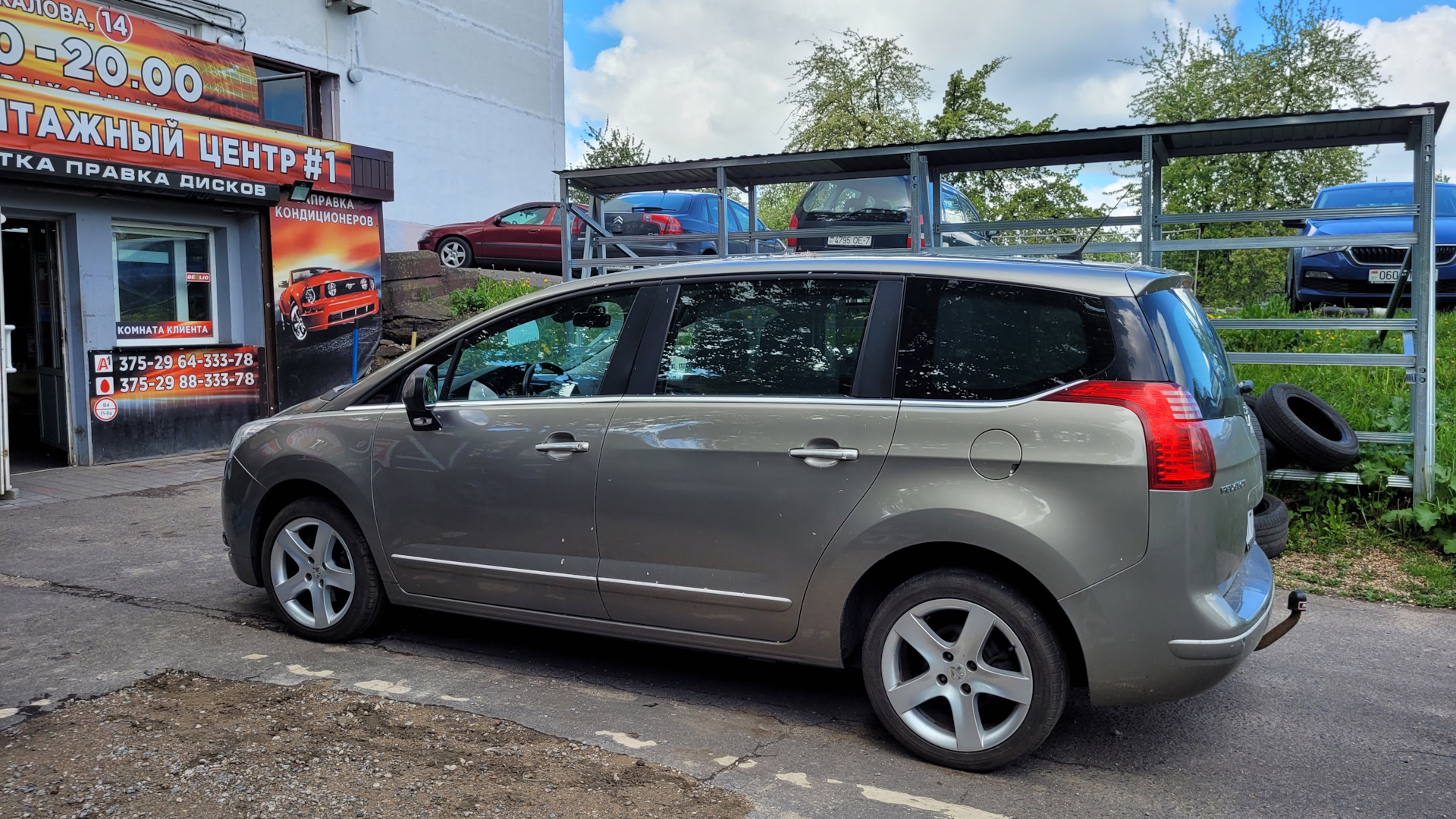 Peugeot 5008 (1G) 1.6 дизельный 2012 | Пыжик на DRIVE2