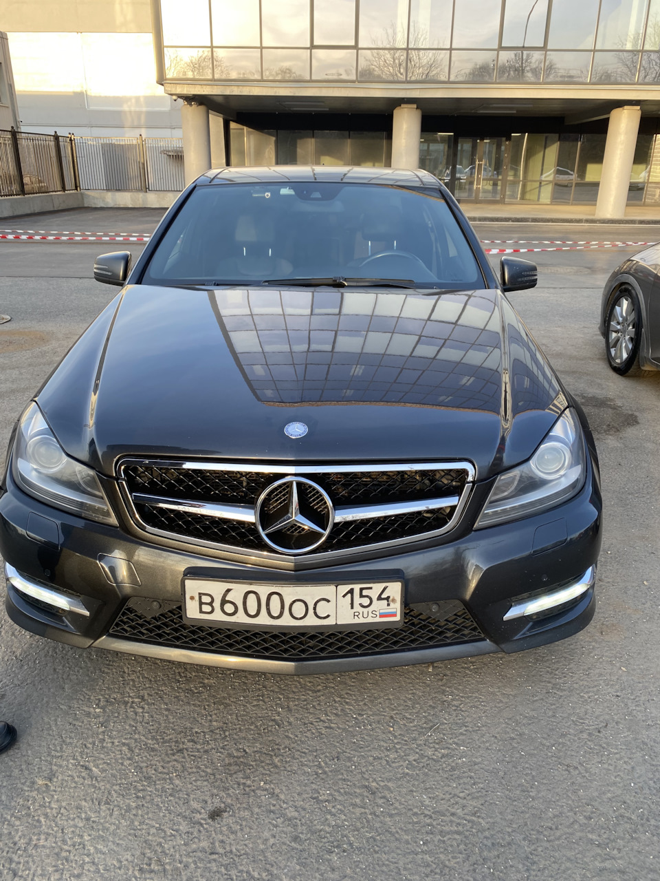 Машину продал, попрощаться забыл. — Mercedes-Benz C-class (W204), 1,8 л,  2012 года | просто так | DRIVE2