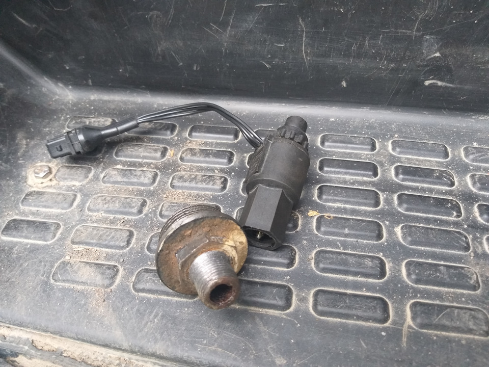 Перенос насоса ГУР (переделка №5) — ЛуАЗ 969, 1,3 л, 1991 года | своими ...