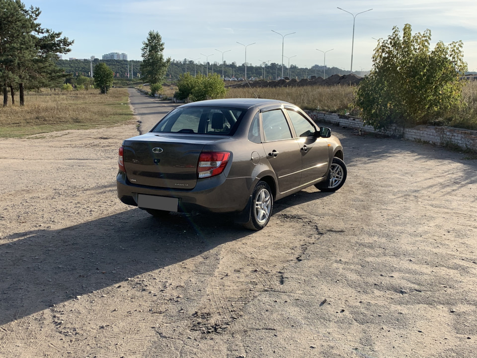 Фото в бортжурнале Lada Гранта