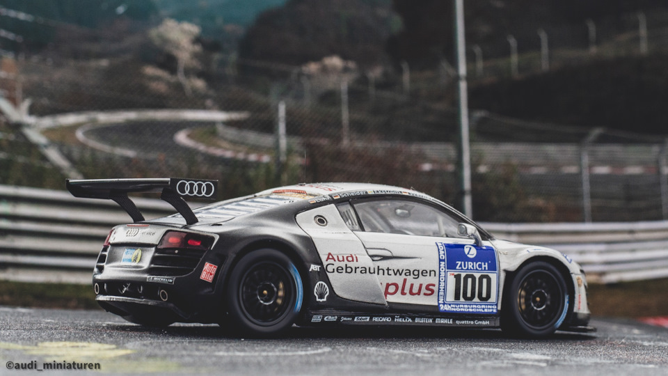 slot car 1/32 Audi R8 LMS Team Abt Sportsline 24h Nurburgring 2009-