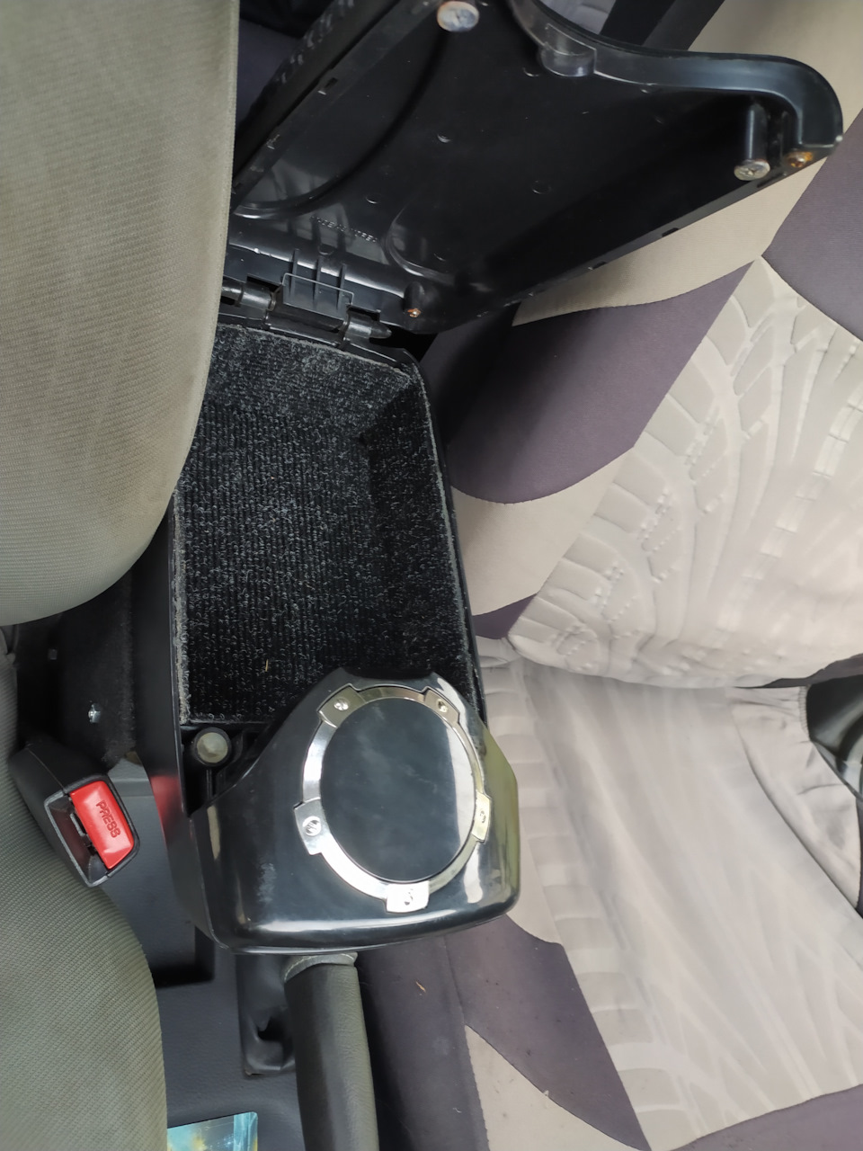 ЛокотникПод:) -продолжение — Daewoo Nexia, 1,5 л., 2006 года ...