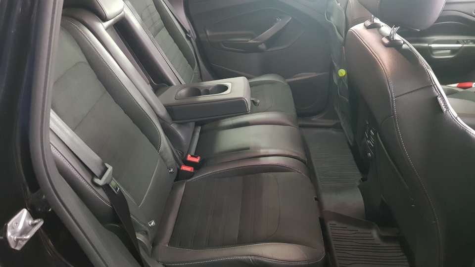 Фото в бортжурнале Ford Kuga (2G)