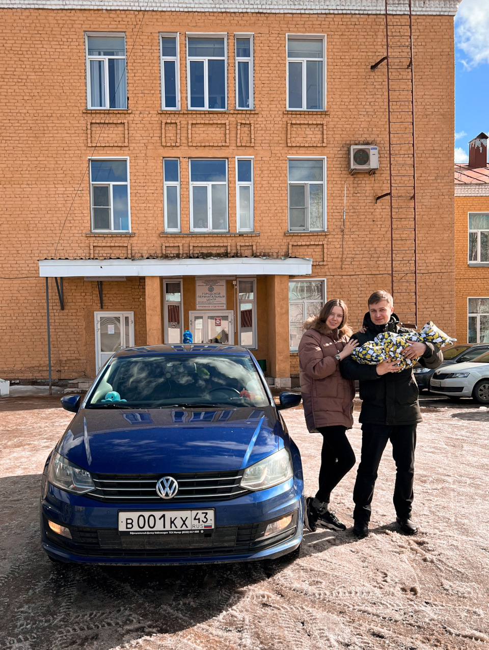 В нашем доме появился новенький ❤️ — Volkswagen Polo Sedan, 1,6 л, 2018  года | просто так | DRIVE2